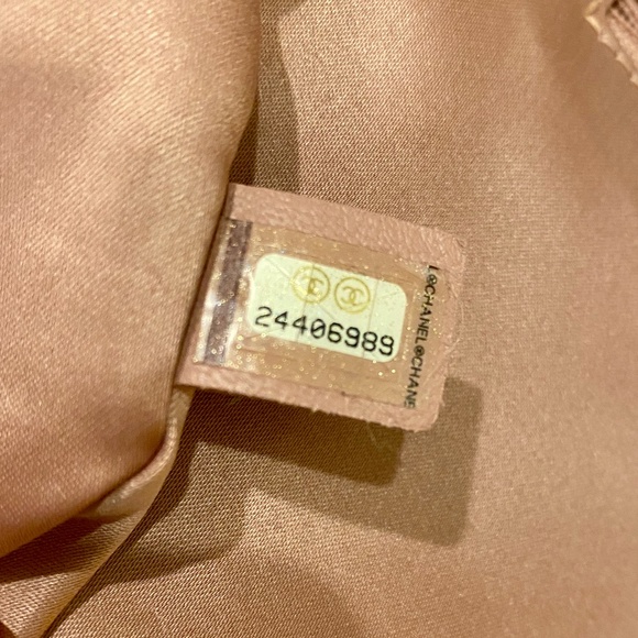 Chanel Handbag - Picture 11 of 12